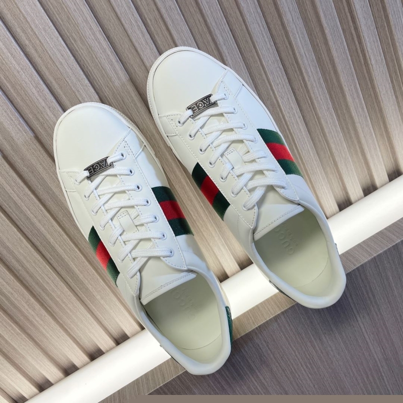 G*u*i casual shoes